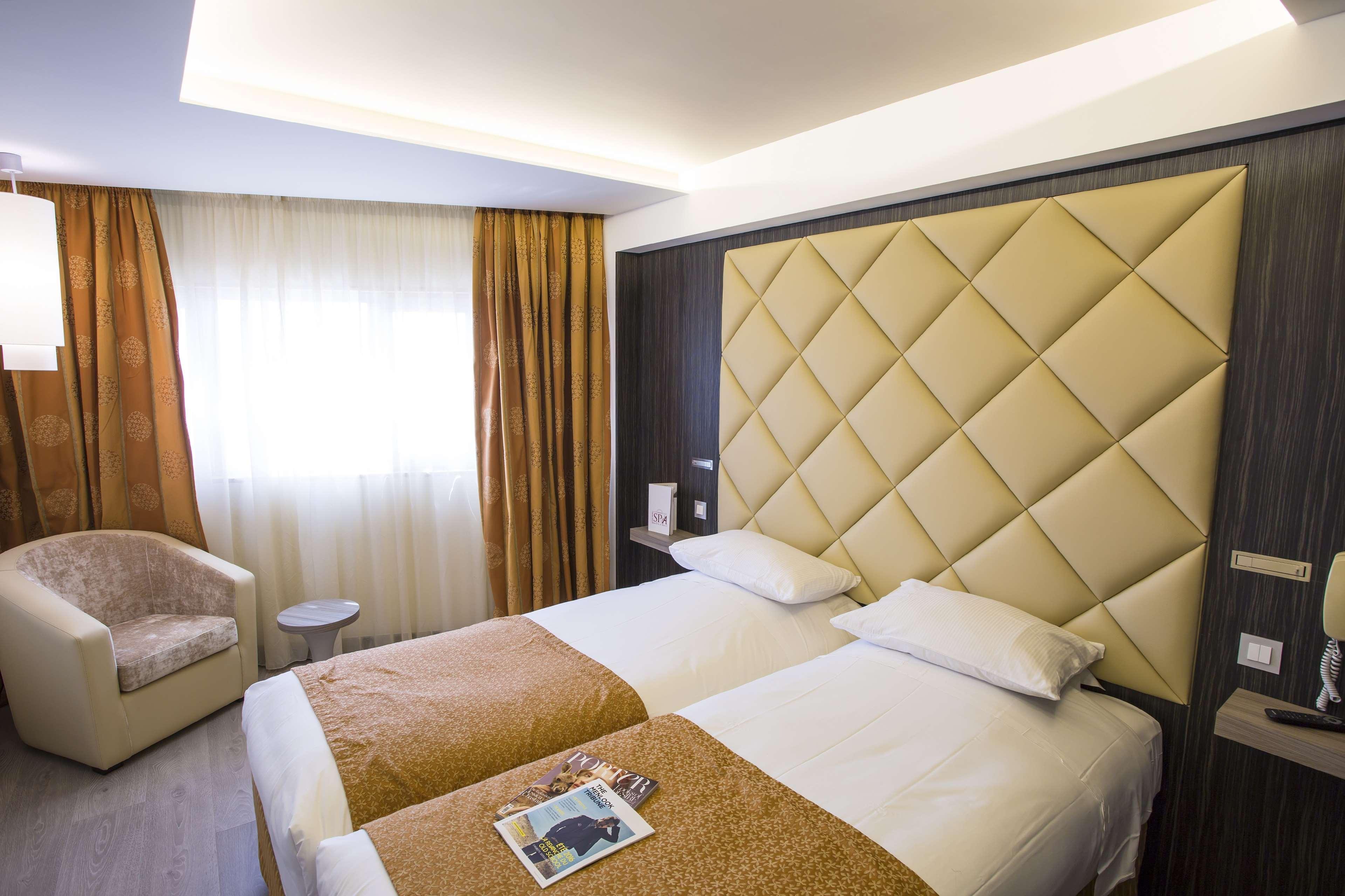 Best Western Plus Cannes Riviera Екстер'єр фото