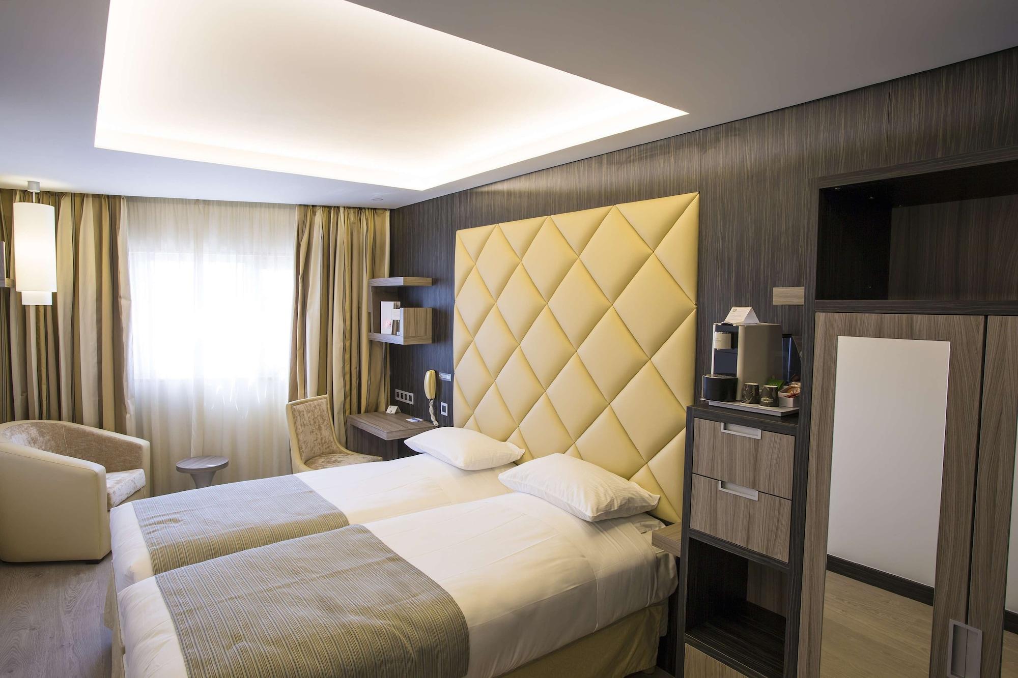 Best Western Plus Cannes Riviera Екстер'єр фото