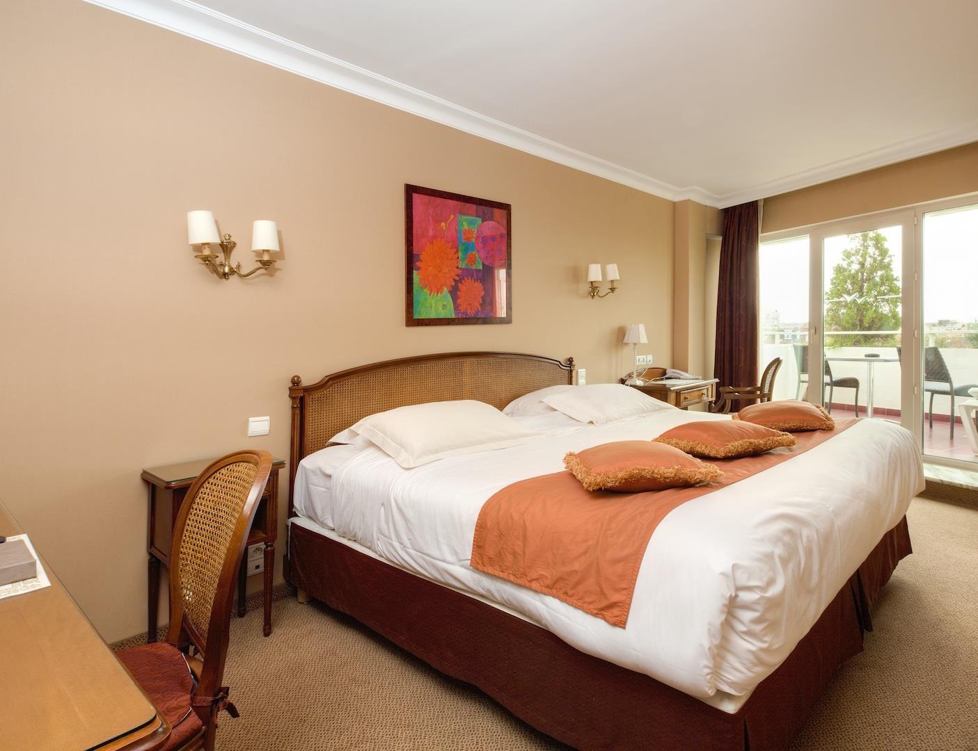Best Western Plus Cannes Riviera Екстер'єр фото
