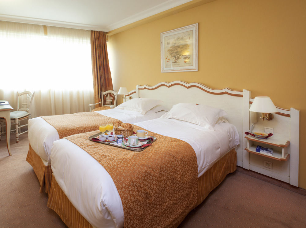 Best Western Plus Cannes Riviera Екстер'єр фото